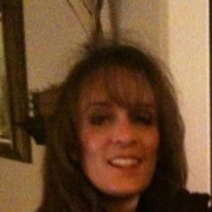 Meet your Posher, Lorie